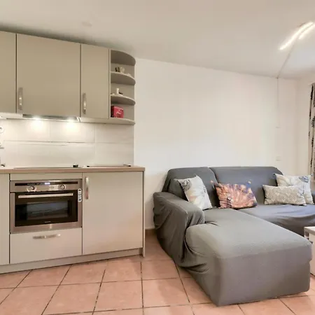 Les Pins - Maeva - 2 Pieces 5 Personnes - Prestige Mae-7340 *